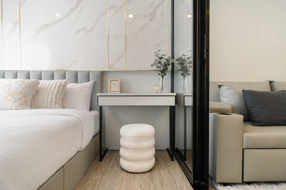For rent: Regent Home Bangna, 25th floor, river bend view, excellent built-in furniture, beautifully decorated. Hurry and reserve before it's too late