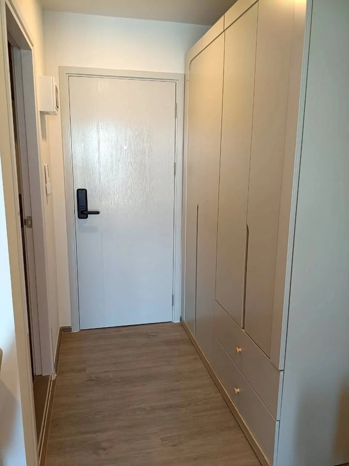 For rent: Regent Home Bangna, 16th floor, extra-wide unit with unobstructed river view. Don't miss out!