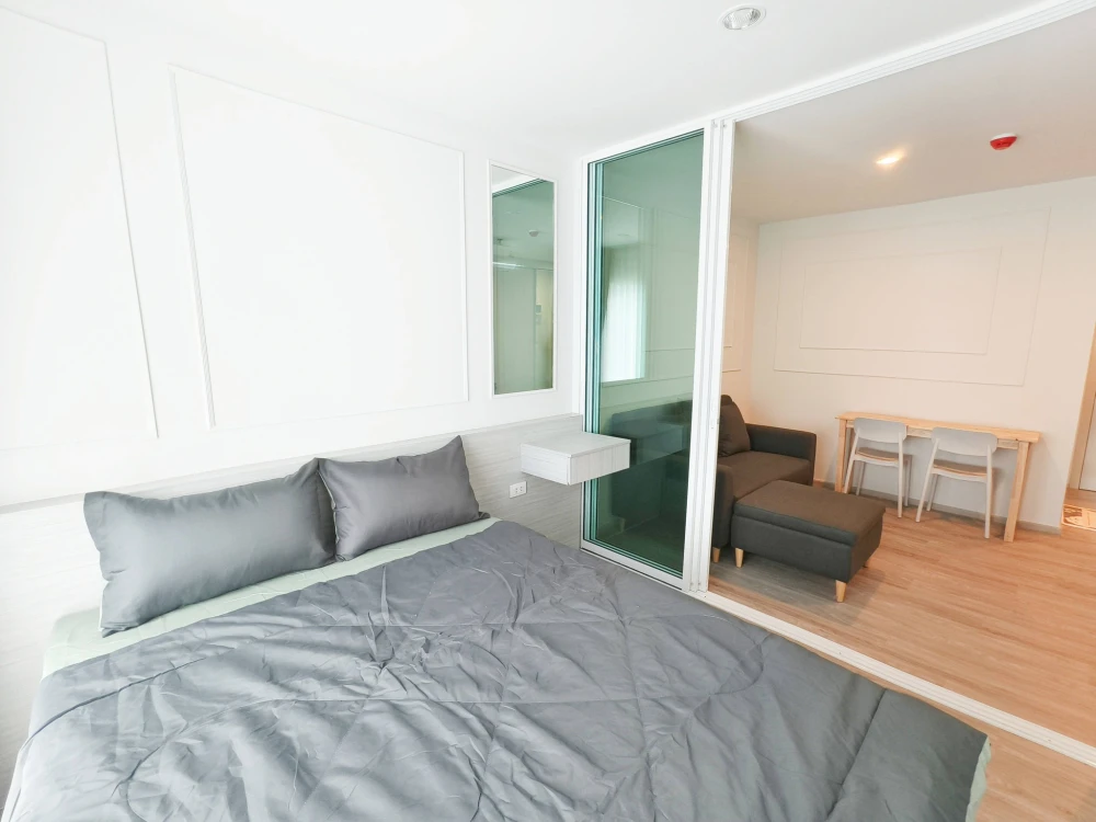For rent: Regent Home Bangna, 15th floor, Building A, exterior view, fully furnished with appliances. Book now!