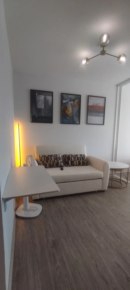 For rent: Regent Home Bangna, Building B, 27th floor. City view from a very high floor – you definitely need to book this!