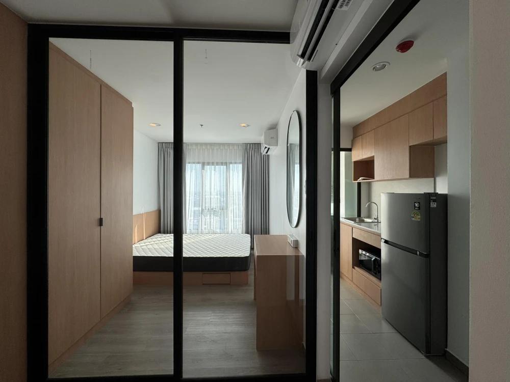 For rent: Regent Home Wutthakat, high floor, fully furnished. Book now, don't miss out! +++