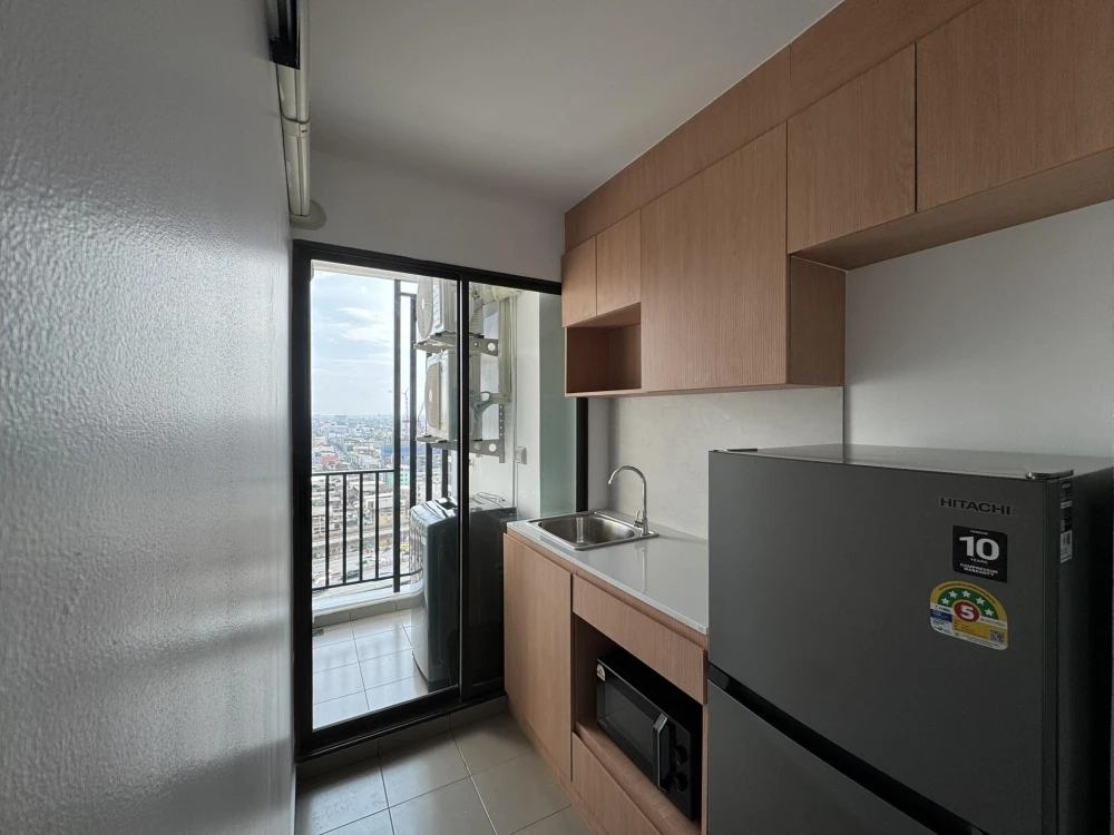 For rent: Regent Home Wutthakat, high floor, fully furnished. Book now, don't miss out! +++