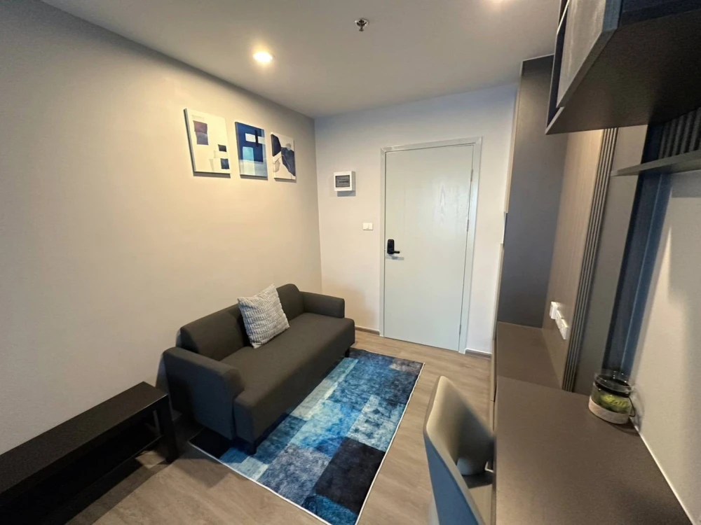 For rent: Regent Home Wutthakat, 24th floor, unobstructed view, fully furnished with built-in features. Book now!