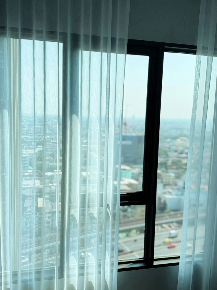 For rent: Regent Home Wutthakat, 24th floor, unobstructed view, fully furnished with built-in features. Book now!