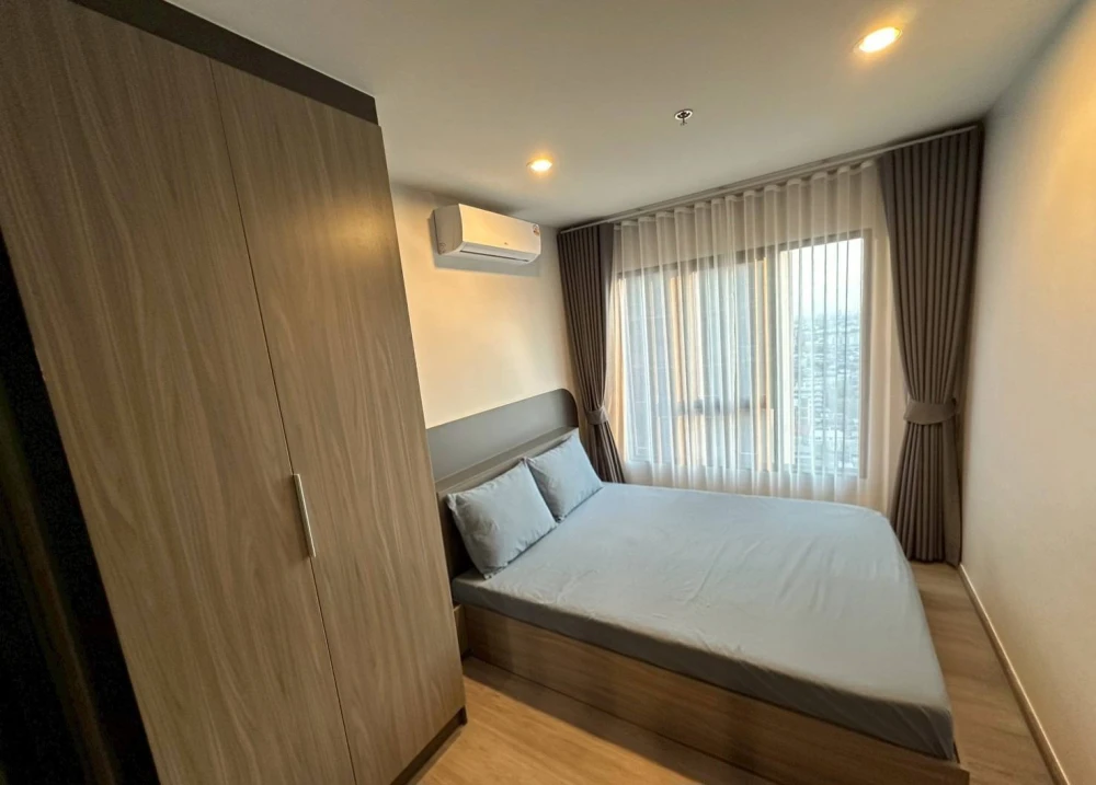 For rent: Regent Home Wutthakat, 24th floor, unobstructed view, fully furnished with built-in features. Book now!