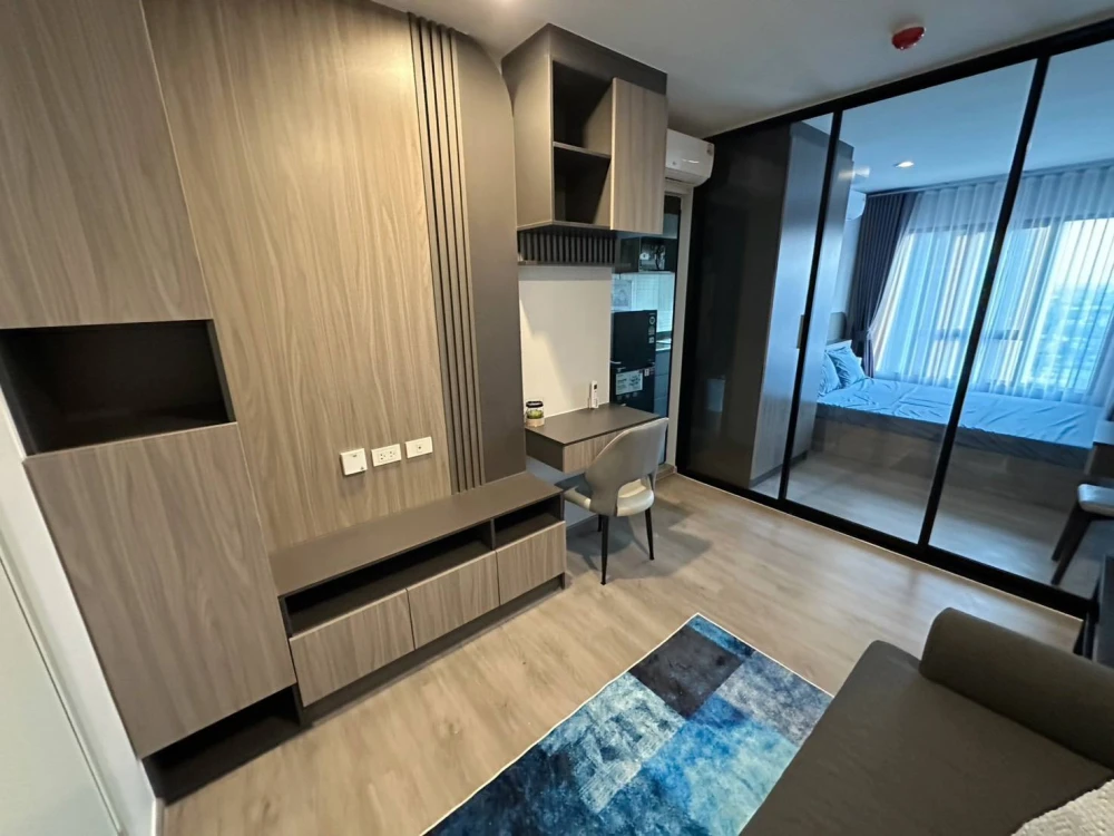 For rent: Regent Home Wutthakat, 24th floor, unobstructed view, fully furnished with built-in features. Book now!