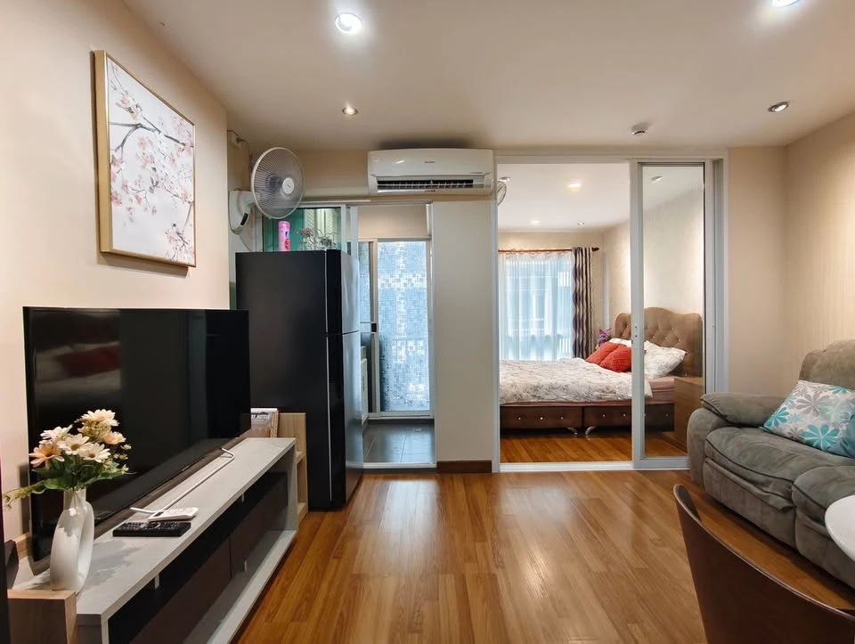 For rent: Regent Home Sukhumvit 81, fully furnished, ready to move in, 4th floor, beautiful resort-style pool view, beautiful room, as advertised, com