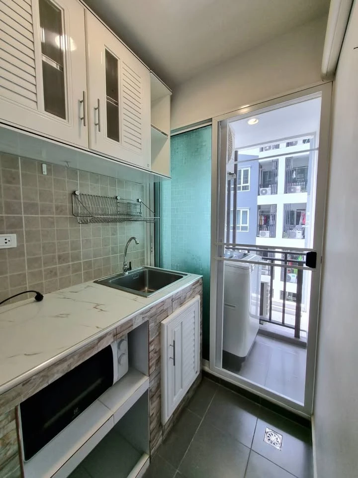 For rent: Regent Home Sukhumvit 81, fully furnished, ready to move in, 4th floor, beautiful resort-style pool view, beautiful room, as advertised, com