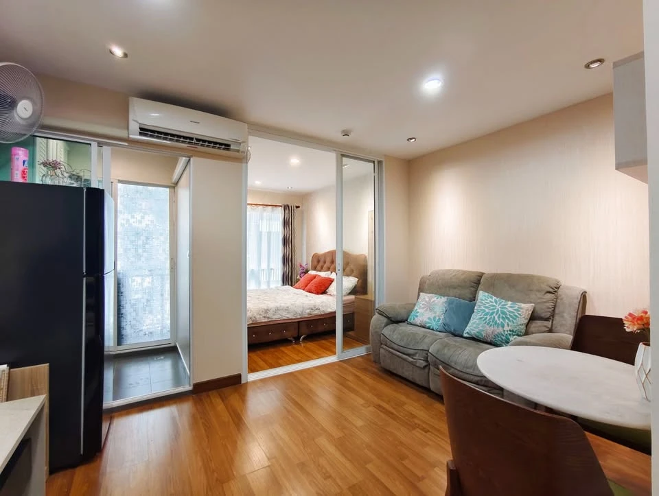 For rent: Regent Home Sukhumvit 81, fully furnished, ready to move in, 4th floor, beautiful resort-style pool view, beautiful room, as advertised, com
