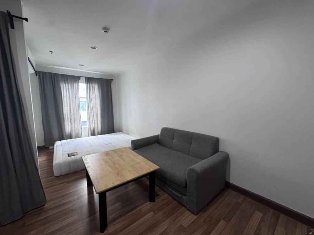 For rent: Regent Home Bang Son, high floor, ready to move in, just bring your bag+++