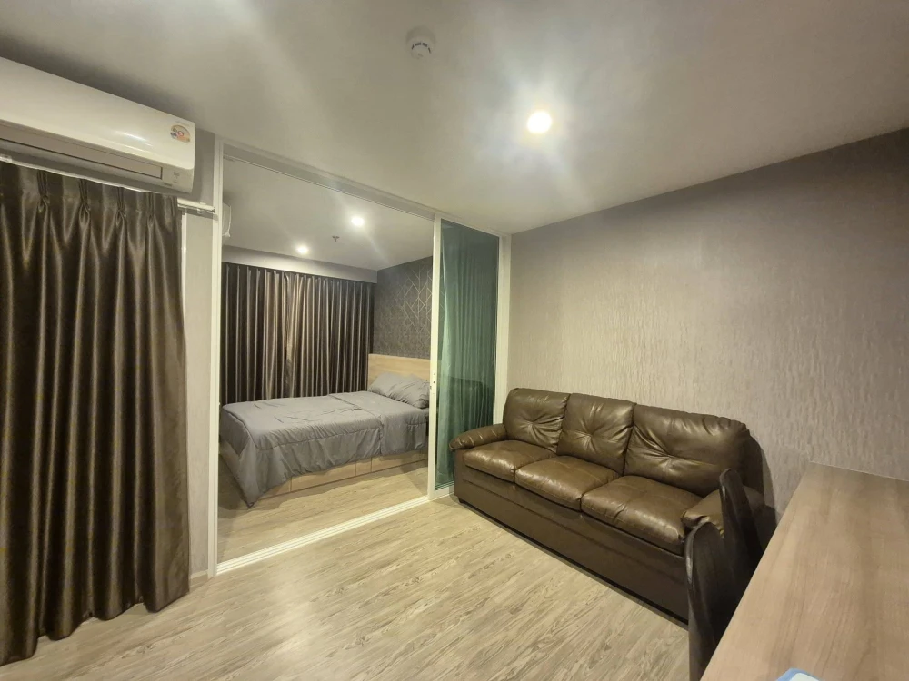 For Rent: Regent Home Bangna. Well-partitioned unit with clearly defined zones. Great price—book now and don't miss out! images