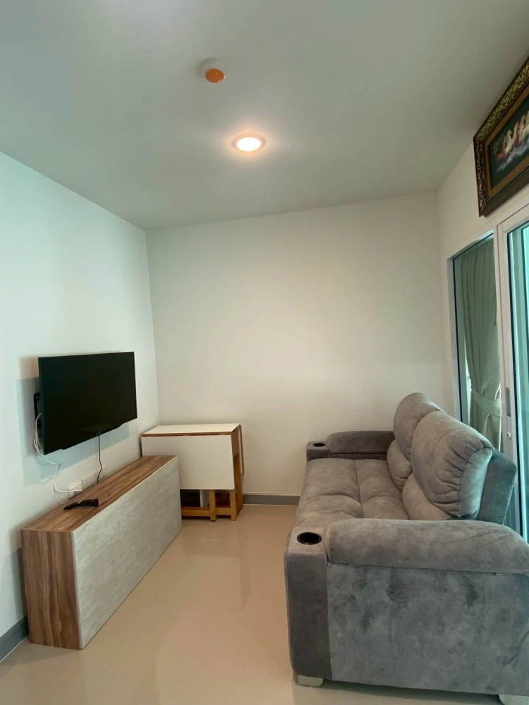 For rent!! Lazio Sriyan, 3rd floor, fully furnished, move in with your bags immediately. Book now!!