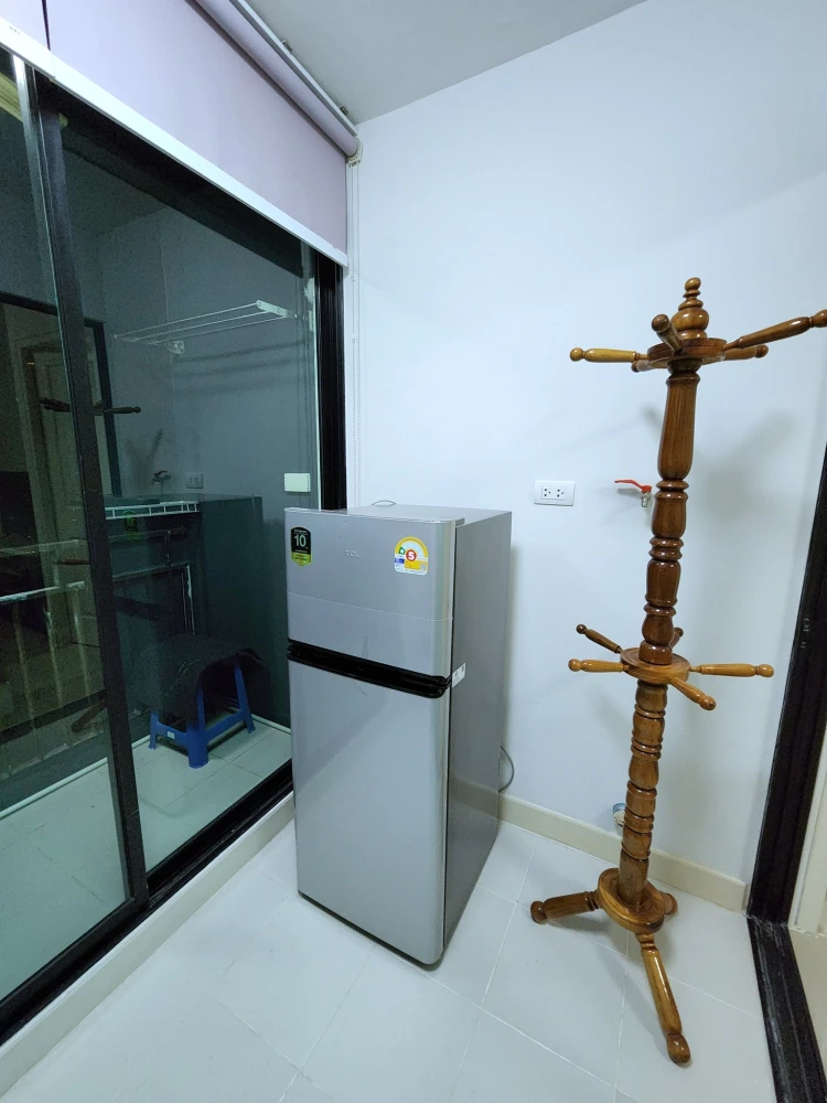 For rent: Lipp Lat Phrao 20, clean room, bright, comfortable, fully furnished, ready to move in!