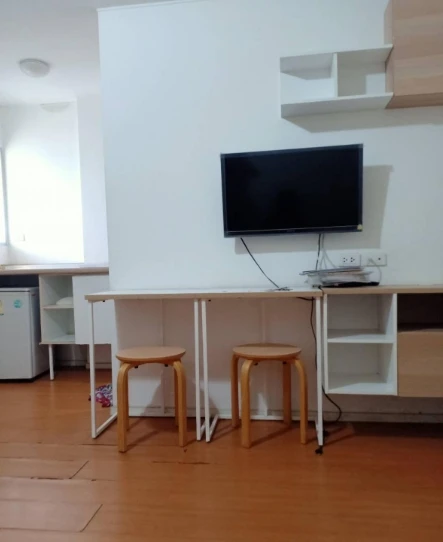 For rent: Lumpini Condo Town, Chonburi - Sukhumvit, 8th floor, fully furnished, nice to live in, book now, urgently.
