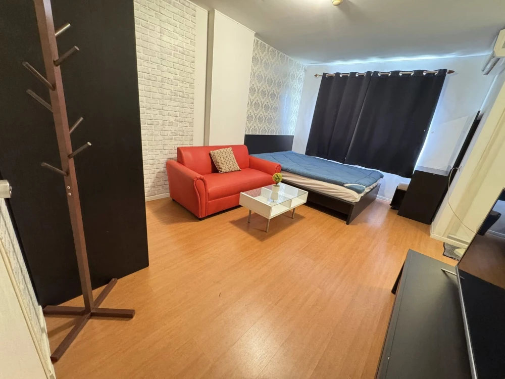 For rent: Lumpini Condo Town Chonburi - Sukhumvit, ready to move in, furnished, good price, book now, don't miss out!!