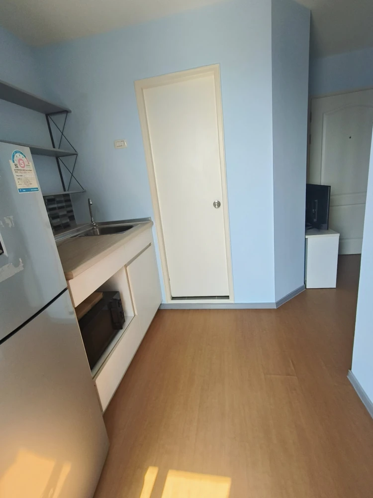 For rent: Lumpini Condo Town, North Pattaya, Sukhumvit. Beautifully decorated room. Hurry and reserve now!