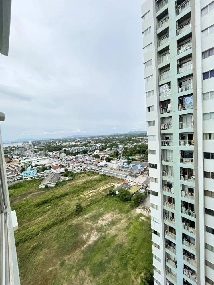 For rent: Lumpini Condo Town, North Pattaya-Sukhumvit, ready to move in, sea view, high floor, reserve now!!