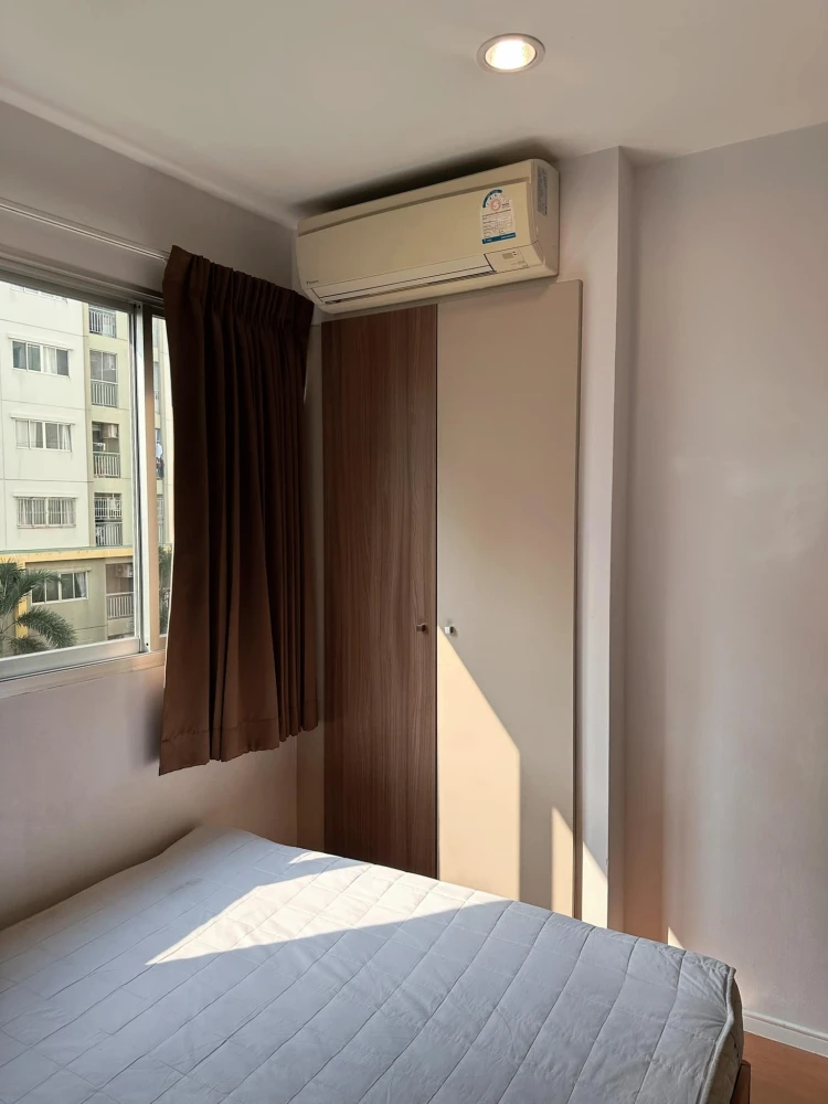 For rent: Lumpini Condo Town Ramintra-Lad Phrao, separate rooms, reasonable price, come and reserve now!