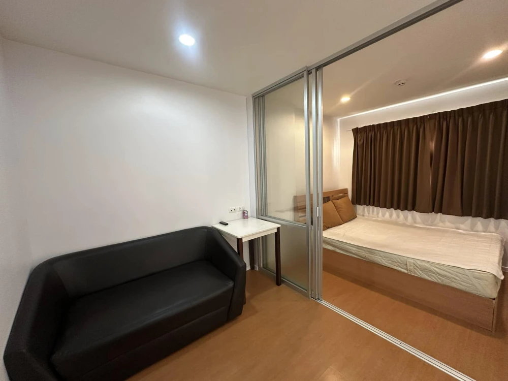 For rent: Lumpini Condo Town Ramintra-Lad Phrao, separate rooms, reasonable price, come and reserve now!