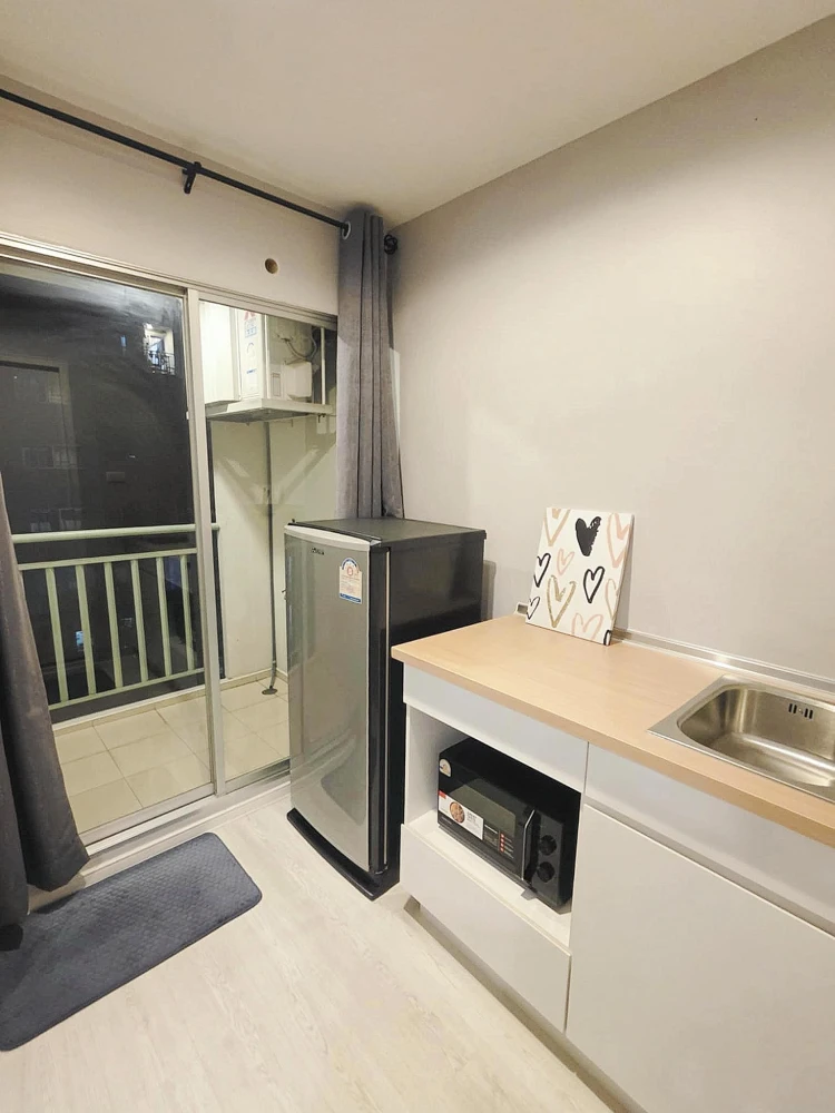 ให้เช่า ลุมพินี คอนโดทาวน์ รามอินทรา-ลาดปลาเค้า แบบ one bedroom 23 ตรม. ห้องสะอาดมาก พร้อมเฟอร์ครบเซต ย้ายเลย อย่ารีรอ