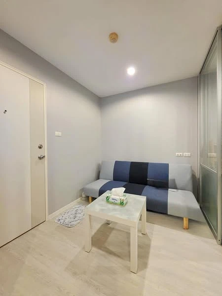 ให้เช่า ลุมพินี คอนโดทาวน์ รามอินทรา-ลาดปลาเค้า แบบ one bedroom 23 ตรม. ห้องสะอาดมาก พร้อมเฟอร์ครบเซต ย้ายเลย อย่ารีรอ
