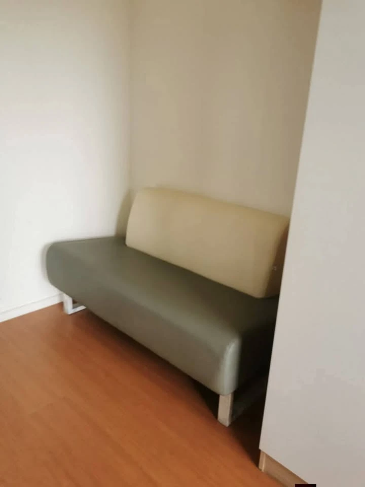 For rent: Lumpini Condo Town Romklao-Suvarnabhumi, Building B3, 2nd floor. Fully furnished and equipped with appliances. Ready to move in.