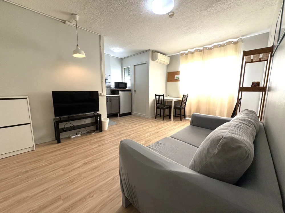 For rent: Lumpini Condo Town Romklao-Suvarnabhumi, ready to move in, complete here, just come with your belongings and you can move in.
