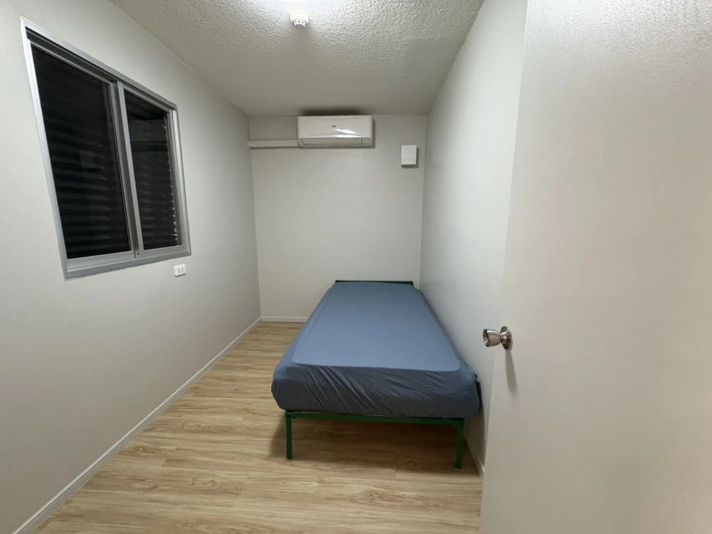 For rent: Lumpini Condo Town Romklao-Suvarnabhumi, ready to move in, complete here, just come with your belongings and you can move in.