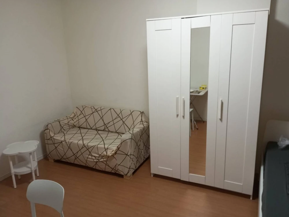 For rent: Lumpini Condo Town Romklao-Suvarnabhumi, ready to move in, fully furnished, affordable price. Reserve now!