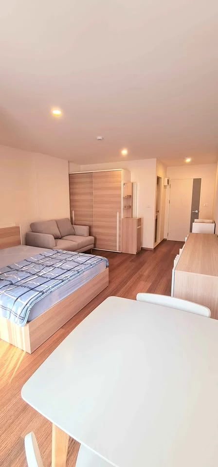 ให้เช่า ลุมพินี คอนโดทาวน์ เอกชัย 48 ชั้น 3 บรรยากาศเงียบ ห้องรับแดด 40% ทั้งวัน ไม่ร้อน วิวสวนหย่อม ต้องรีบจองแล้ว