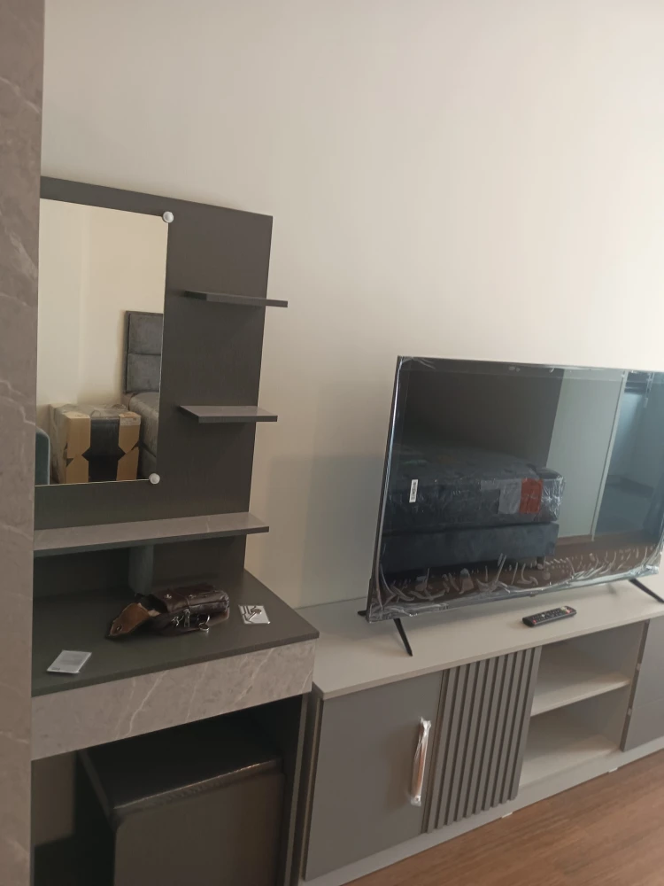 For rent: Lumpini Condo Town Ekamai 48, nice room, complete facilities, good price, hurry and book now.