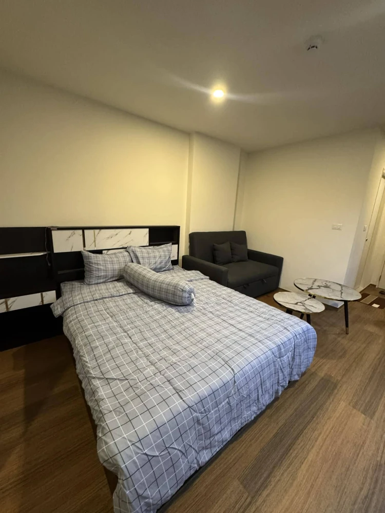 For rent: Lumpini Condo Town Ekachai 48. Nice room, fully furnished with appliances. Just bring your belongings and move in! Book now!