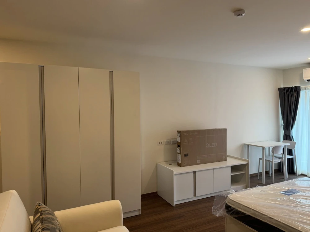 For rent: Lumpini Condo Town Ekamai 48, ready to move in, fully furnished, affordable price, hurry and reserve now!!!
