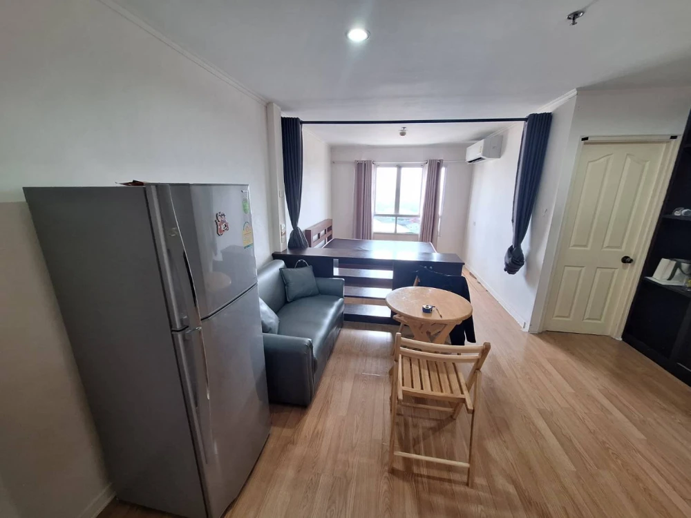 Lumpini Condo Ville Lak Si-Ram Intra Room details Building A, 14th floor Studio room, size 30 sq.m. Furniture: bed, mattress, air conditioner, war