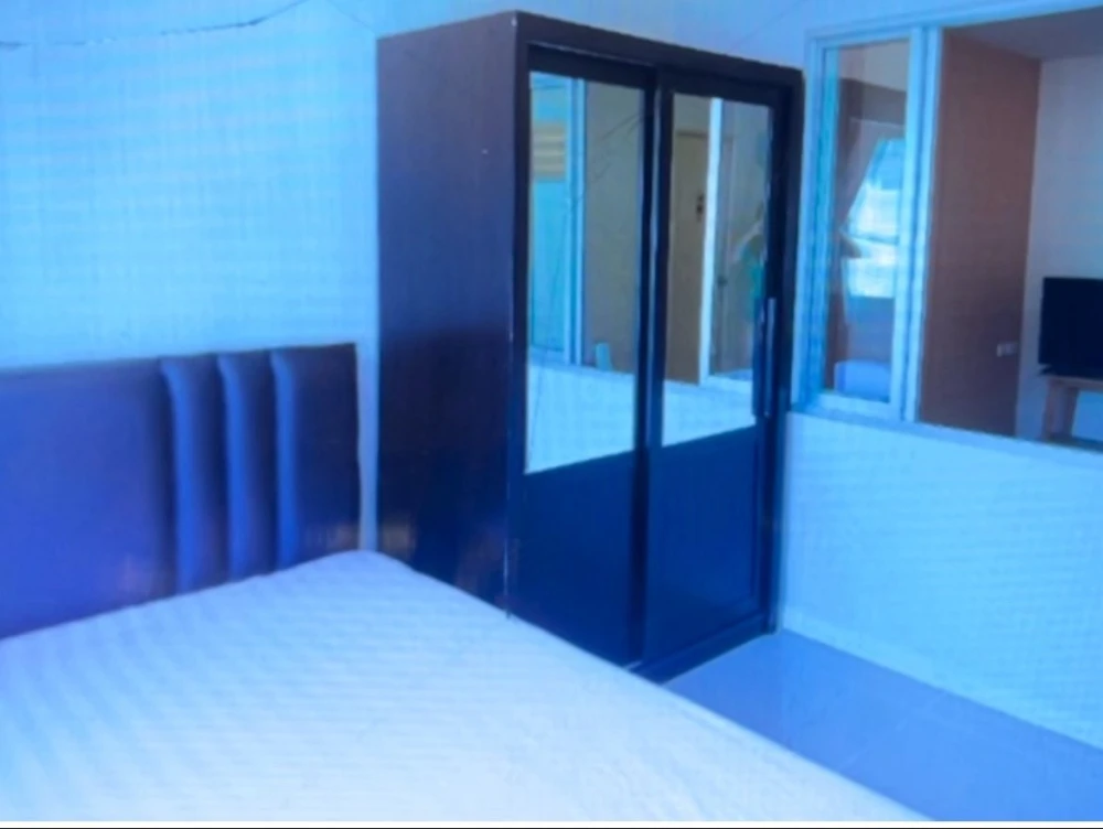 For rent: Lumpini Town Bodindecha-Ramkhamhaeng E, 2nd floor. Convenient location with 7/11 and shops on the ground floor – no need to walk far. Book n