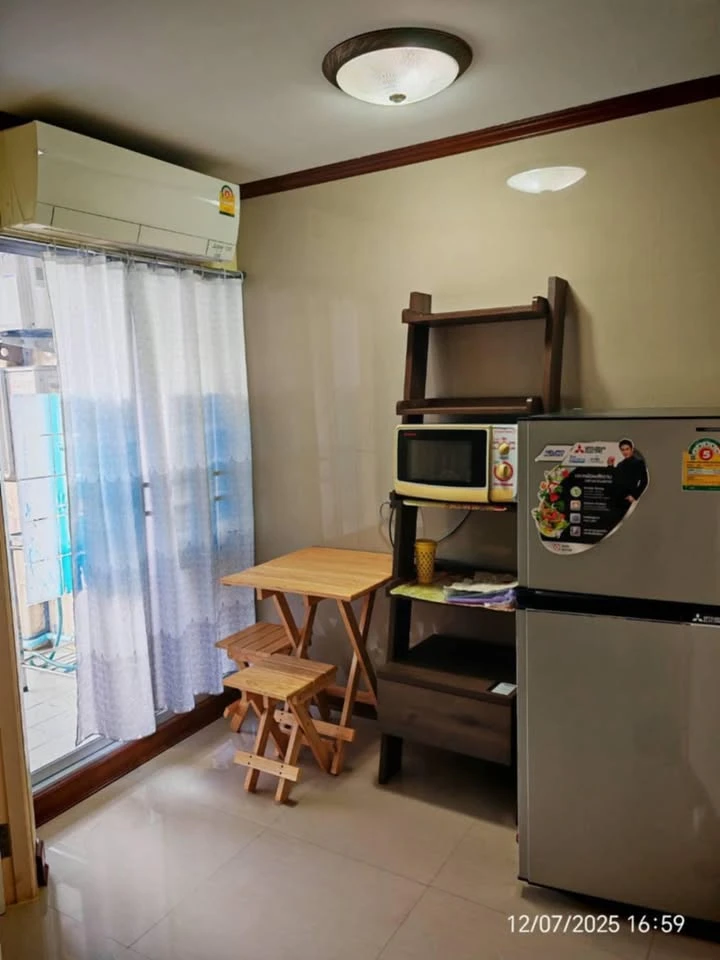 For rent: Lumpini Town Bodindecha-Ramkhamhaeng, Studio room, size 30 sq m, fully furnished + electrical appliances, book now.