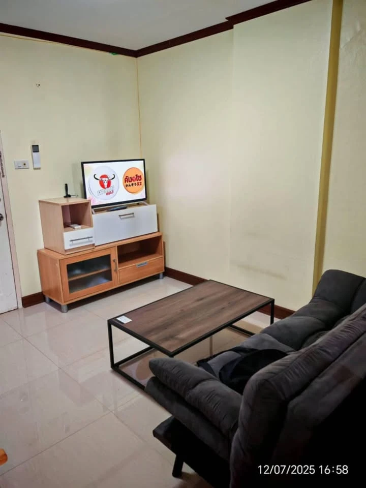 For rent: Lumpini Town Bodindecha-Ramkhamhaeng, Studio room, size 30 sq m, fully furnished + electrical appliances, book now.
