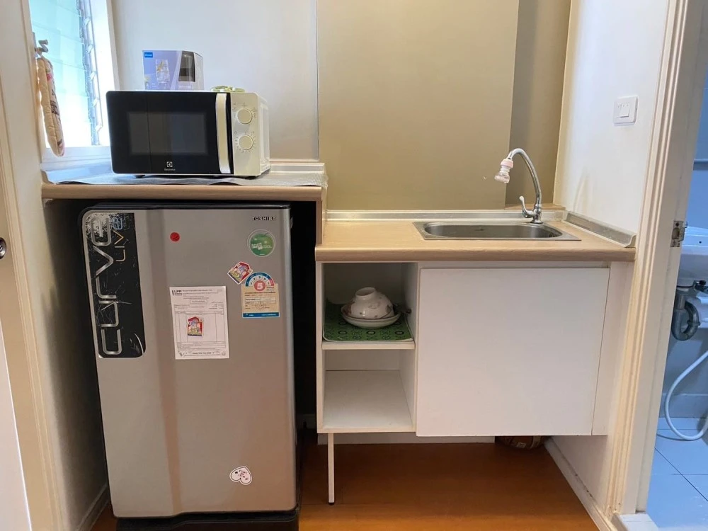 For rent, Lumpini Township, Rangsit, Khlong 1, 4th floor, nice room, plus a very good price. Book now before it slips away.