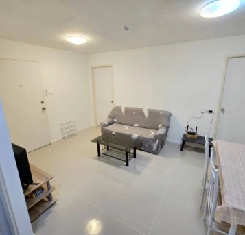 For rent: Lumpini Township Rangsit Khlong 1, 5th floor, fully furnished room, ready to move in, reserve now before it's gone.