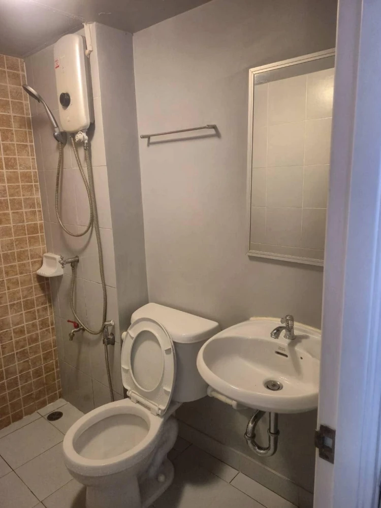 For rent: Lumpini Township Rangsit Khlong 1, a nice room with complete decorations. Hurry and book now!