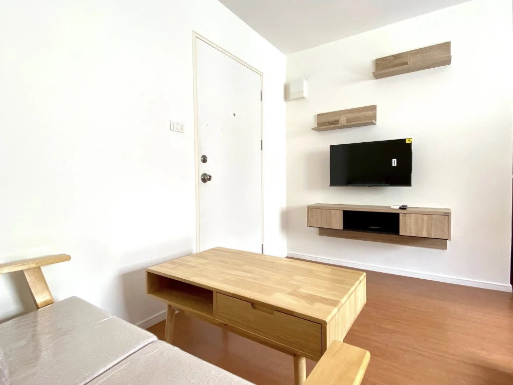 For rent: Lumpini Township Rangsit Klong 1. Nice room, fully furnished, affordable price, complete amenities. Book now!
