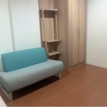 For rent: Lumpini Township Rangsit Khlong 1, fully furnished room, just bring your bag, urgent.