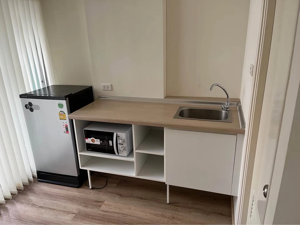 For rent: Lumpini Township Rangsit Khlong 1, Building G1, 7th floor, glass partition, separate area, complete electrical appliances, ready to move in!