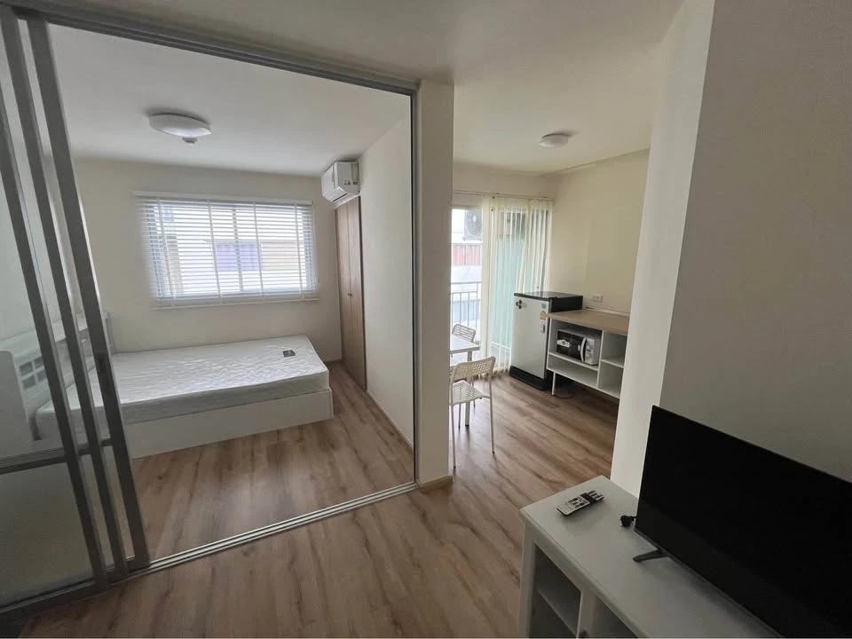 For rent: Lumpini Township Rangsit Khlong 1, Building G1, 7th floor, glass partition, separate area, complete electrical appliances, ready to move in!