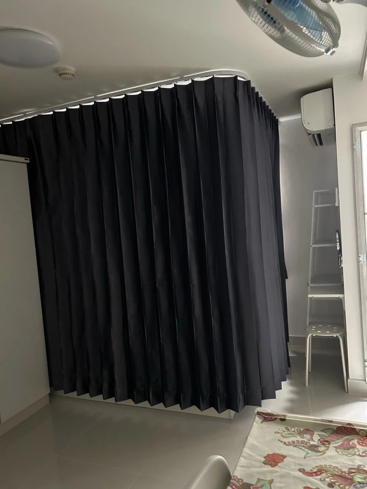 For rent: Lumpini Township Rangsit Khlong 1, front zone. This side has a balcony that's not hot. Beautiful room, minimalist, clean, fully furnished, g