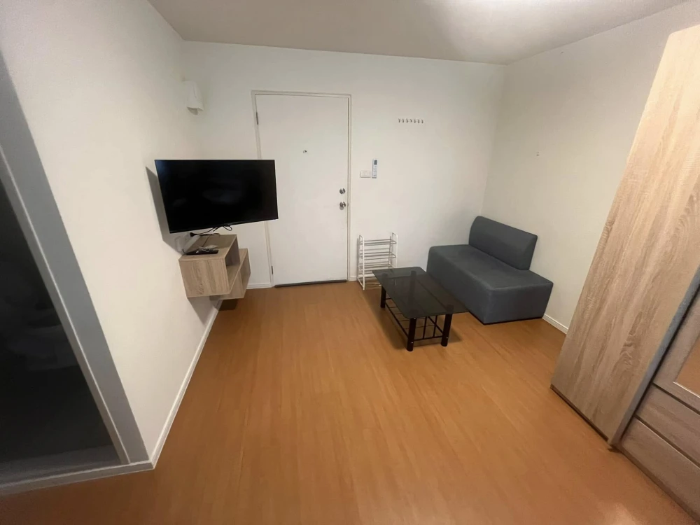 For rent: Lumpini Township Rangsit Khlong 1, corner room with privacy, not too expensive, hurry and reserve now, don't wait.