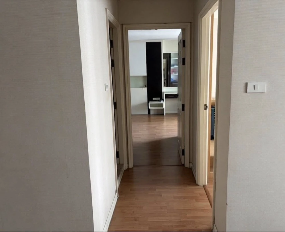 For rent: Lumpini Phahol-Sutthisan, Building B, 19th floor, large 2-bedroom unit, fully furnished. Book now!