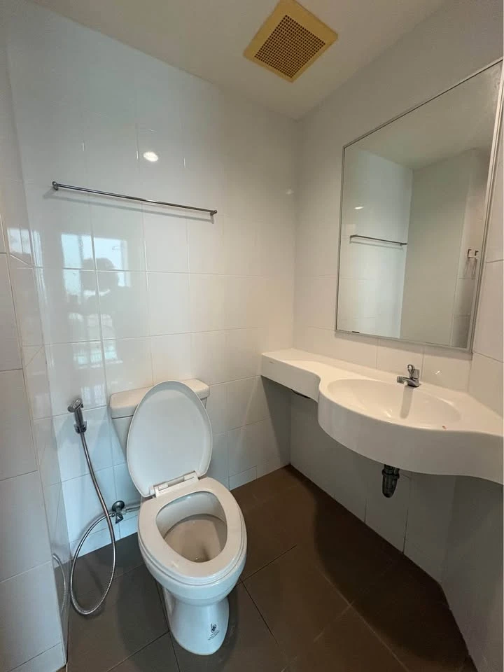 For rent Lumpini Park Nawamin-Sri Burapha, ready to move in, comes with complete facilities, book now, don't miss out!