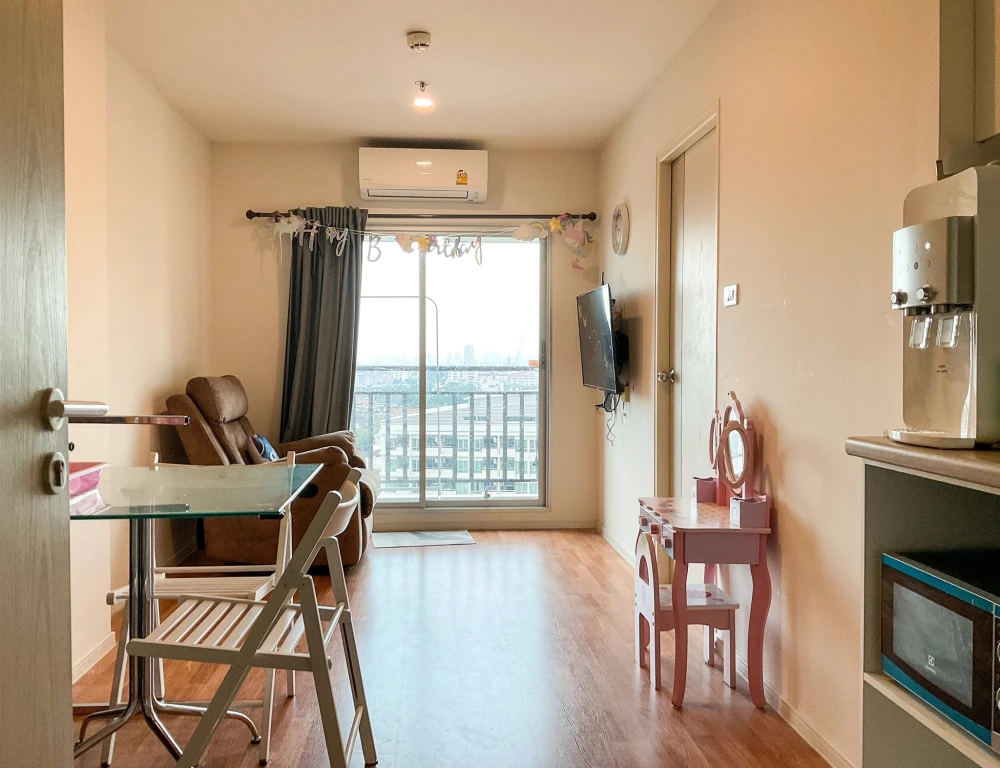 For rent: Lumpini Park Borommaratchachonnani-Sirindhorn, 11th floor, open view, good wind, very livable! With built-in furniture, hurry up and grab it