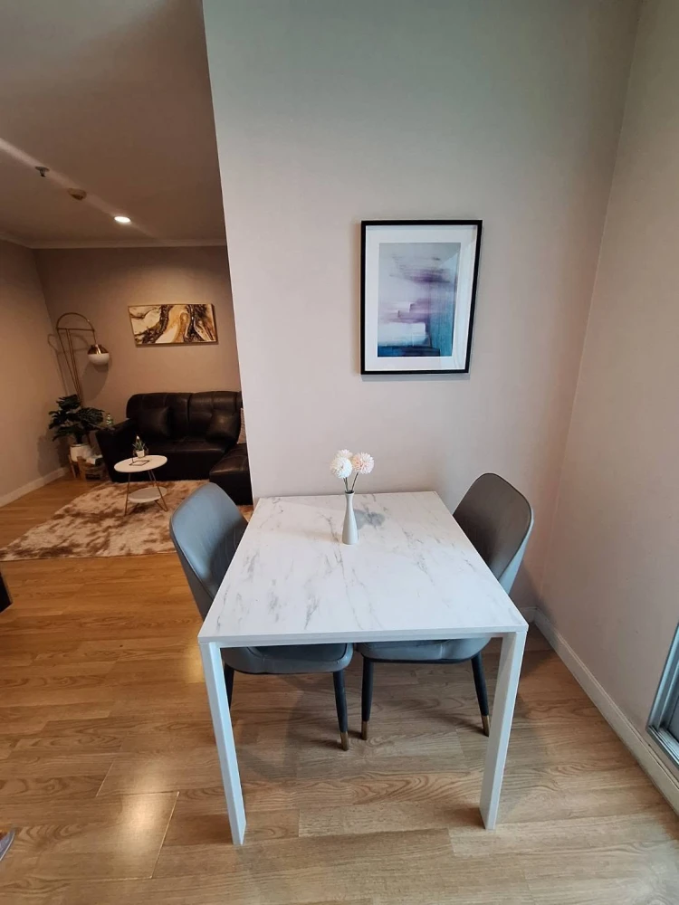 For rent: Lumpini Park Pinklao. Fully furnished and equipped with appliances. Tastefully decorated and move-in ready—just bring your suitcase!